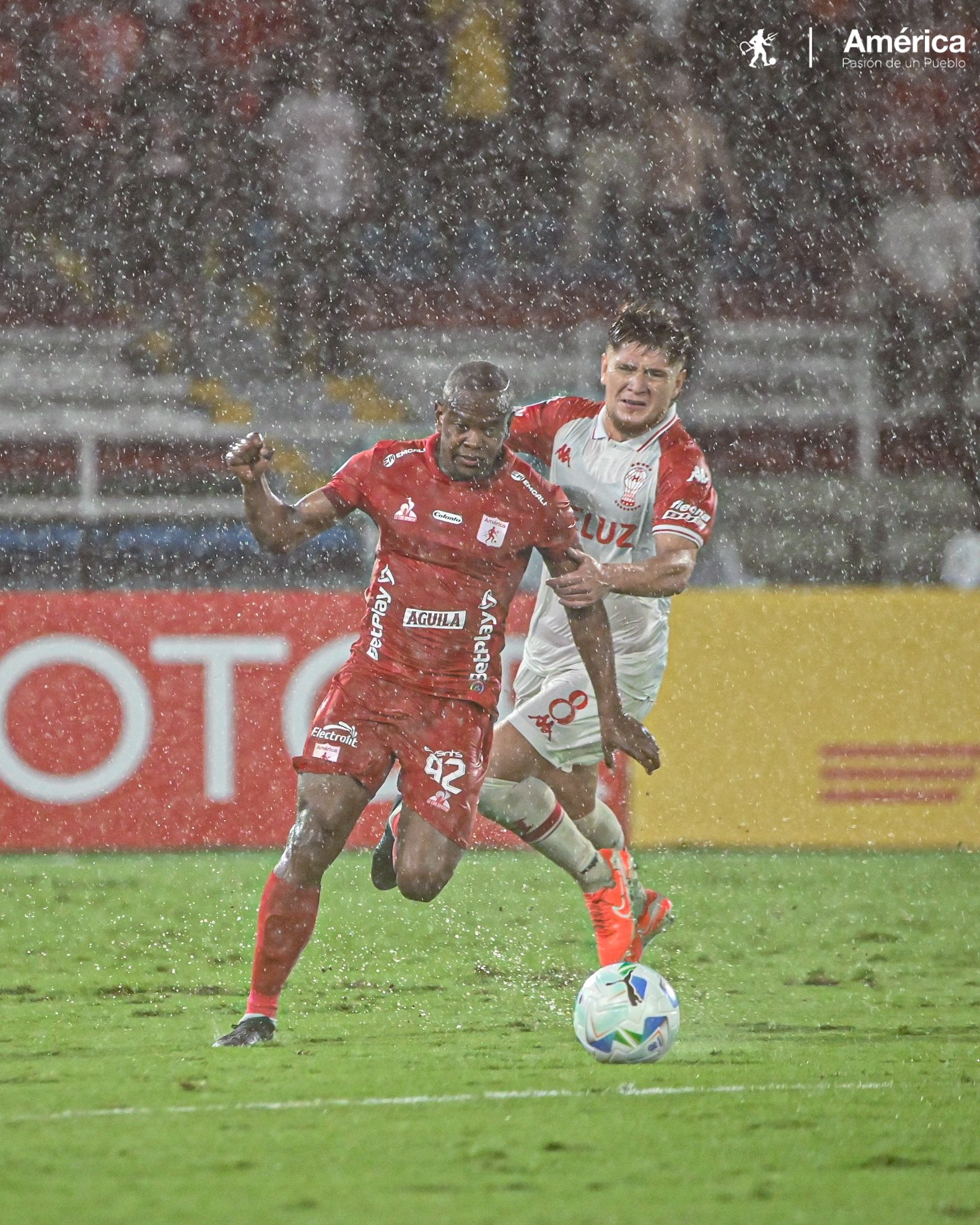 Lo mejor de América de Cali vs. Huracán en la Sudamericana