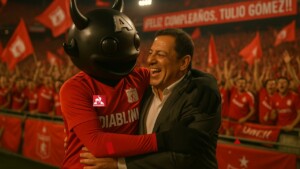DIAblini y Tulio Gómez, máximo accionista de América de Cali | Foto: @AmericadeCali.